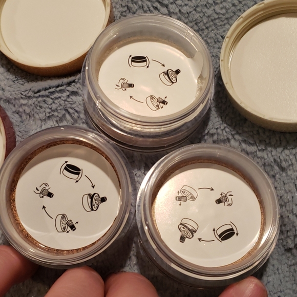 Anastasia trio set of loose highlighters - Picture 3 of 4